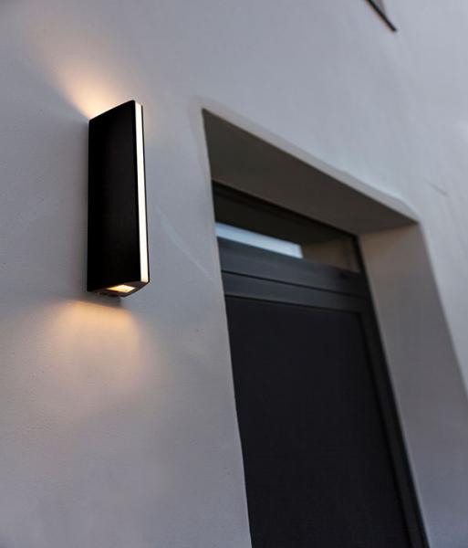 Lutec Architectural Leo udendørslampe til væg - Mat sort Lutec Architectural Leo udendørslampe til væg - Mat sort