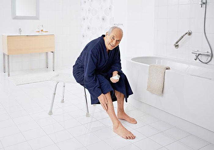 Ridder Assistent badestol - Højdejusterbar - Hvid Ridder Assistent badestol - Højdejusterbar - Hvid