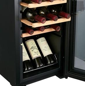 Cavin Northern Collection 27 fritstående vinkøleskab m/2 zoner - Sort Cavin Northern Collection 27 fritstående vinkøleskab m/2 zoner - Sort