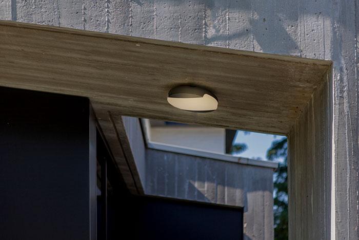 Lutec Architectural Sweep udendørs væg- og loftlampe Lutec Architectural Sweep udendørs væg- og loftlampe